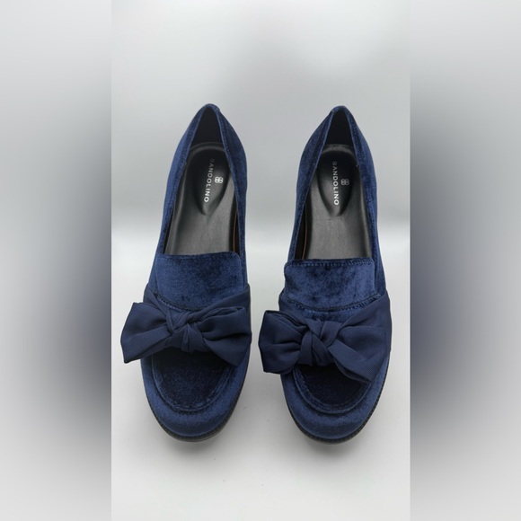 Bandolino Navy Velvet Loafers with Bow - Picture 2 of 5